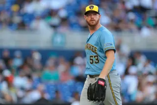 Brewers Place Woodruff on 15-Day IL as Shoulder Woes Return