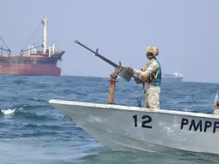 Hope in Limbo as Somali Pirates Hold Pakistani Sailors