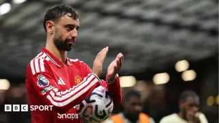 Fernandes nets hat-trick as United rally to 5-2 win over Ipswich