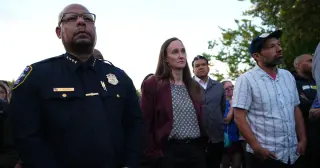 Texts reveal debates over when Seattle mayor should address public after Bite of Seattle shooting