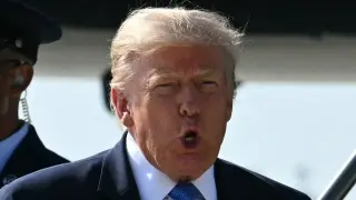 Trump’s AI Medal Photo Triggers Stolen Valor Outcry