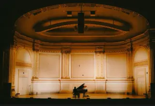 Paul Thomas Anderson’s 75-Minute Concert Film Captures Cameron Winter’s Carnegie Hall Debut