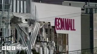 Re-entry order after quake proves fatal for two Kumamoto mall workers