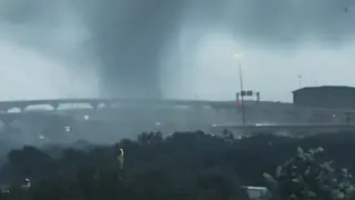 EF-1 Tornado Blasts Across I-10 in San Antonio, Damaging Apartments and Shops