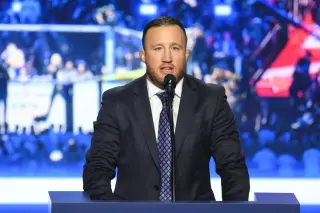 Gaethje Keeps Retirement Question Open as Topuria Rematch Talk Persists