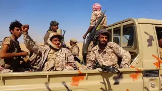 Houthis' money maze tightens grip on Bab el-Mandeb