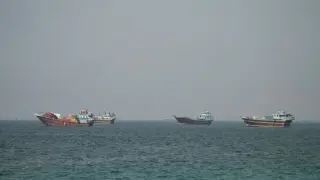 US-Iran pause after flare-up as talks loom amid regional clashes