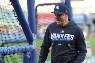 Yankees Retain Boone for 10th Season Amidst Lockout Uncertainty and Title Drought