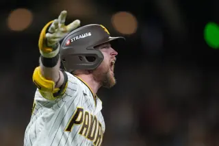 Padres Force NLDS Game 4 After 4-3 Win Over Brewers
