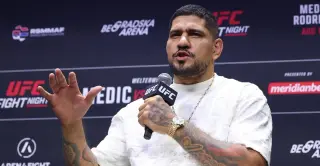 Pereira Accuses UFC of Orchestrating Influencer Campaign to Bypass Him for Gane-Hokit Title Fight