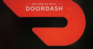 DoorDash Resumes Instacart Acquisition Talks at $15 Billion Valuation