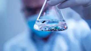 ORNL Researchers Patent Low-Temperature Method to Convert Polyethylene Waste into Gasoline