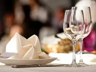 Shelton Sushi Spot Apologizes After Dry Ice Mishap, Rewards Affected Diners