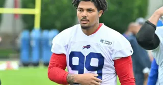 Bills' first padded practice erupts with fights as Allen-to-Moore connection shines