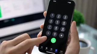 AI Chatbots Leak Real Numbers, Prompting Privacy Wake-Up Call