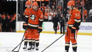 Knights knock Ducks out as Anaheim's offense stalls in West Second Round