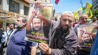 Barghouti Emerges as Abbas Succession Favorite as Hamas Support Slips