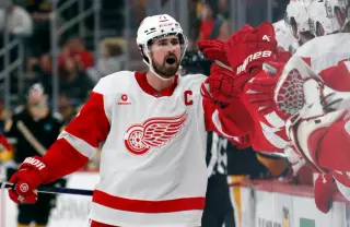 Larkin requests trade as Red Wings weigh their future
