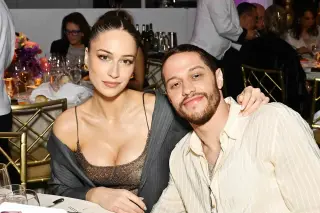 Elsie Hewitt vows to parent solo after split with Pete Davidson