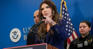 Noem's ICE Hiring Blitz Haunts Her After Maine Killing