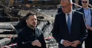 German spies warn of imminent Russian conflict as Merz tours Kyiv