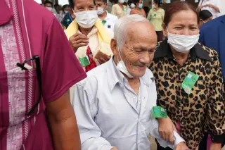 Bou Meng dies at 85, leaving a living memory of Cambodia's Khmer Rouge era