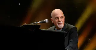 Billy Joel barred from stage and road as doctors warn concerts mimic concussions