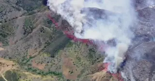 Simi Valley Brush Fire Surpasses 700 Acres, Evacuations Ordered