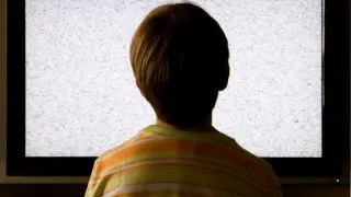 TV Time Linked to Brain Changes in Men, Says Long-Term Study