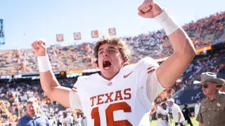 2027 NFL Mock Drafts Diverge on Top Picks as Jeremiah Smith Leads Deep Class