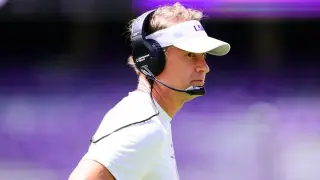 LSU finalizes 2026 roster, passes on ex-NFL additions amid SEC legal saga