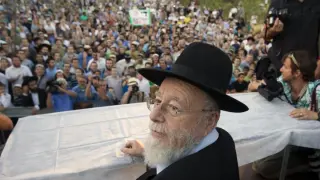 Rabbi Dov Lior’s ruling to seize Palestinian olives sparks settler violence and US backlash