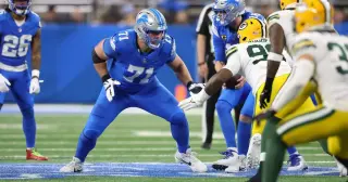 Packers Sign Veteran Guard Zeitler to Stabilize Offensive Line