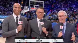 Finals broadcast misses pivotal Fox decision in Game 4 showdown