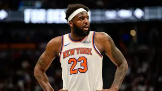 Robinson inks 3-year deal with Celtics to shore up their frontcourt