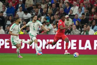 Switzerland Breaks 88-Year Knockout Drought With 2-0 Win Over Algeria