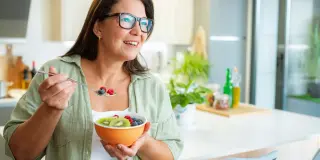 Fruit Smart Picks for Steady Blood Sugar: 9 Low-Sugar, High-Fiber Options