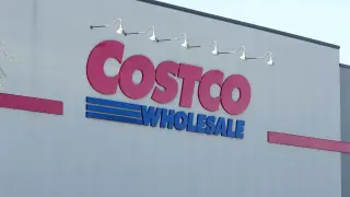 Labor Day 2026: What’s open and what’s closed for shoppers