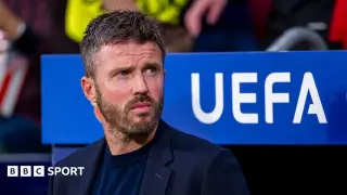 Carrick insists squad remains united despite Martinez fallout and Leeds crisis