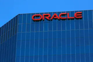 Oracle caps AI debt at $20B, promising positive cash flow by 2029