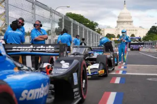Trump to Kick Off IndyCar Race in Washington in Presidential Limo