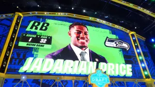 Seahawks stay put at 32, draft Jadarian Price to bolster backfield