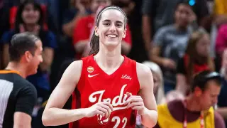 Clark’s Patriot Moment Sparks WNBA Branding Debate as NFL Season Approaches