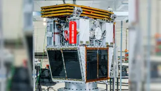 Sunlight on Demand: FCC Approves Earendil-1 to Beam Light from Space