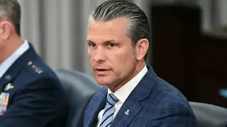 Hegseth to Halve General and Admiral Positions in 'State of the Force' Address