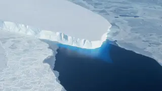 Satellite Data Reveals 12.5 Trillion Tons of Polar Ice Lost Since 1970s