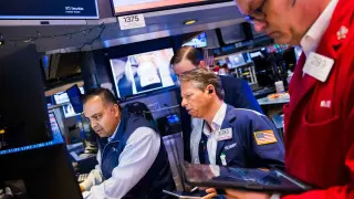 Markets hit fresh highs as Iran peace talks lift sentiment