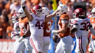 Oklahoma Stuns No. 1 Texas in Red River Rivalry, but Longhorns Keep Playoff Hope