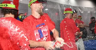 Phillies clinch fifth straight playoff berth, set Wild Card clash vs. Braves
