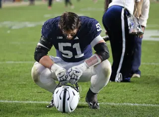 Penn State Falls to USC in Record-Crowded White Out, Extending Losing Streak